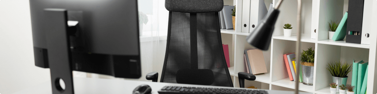 staples-front-view-office-desk-with-chair